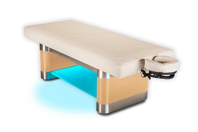 Living Earth Crafts® Nuage Vector™ Treatment Table