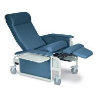 Winco Dual Drop-Arm Care Cliner Medical Recliner Chair
