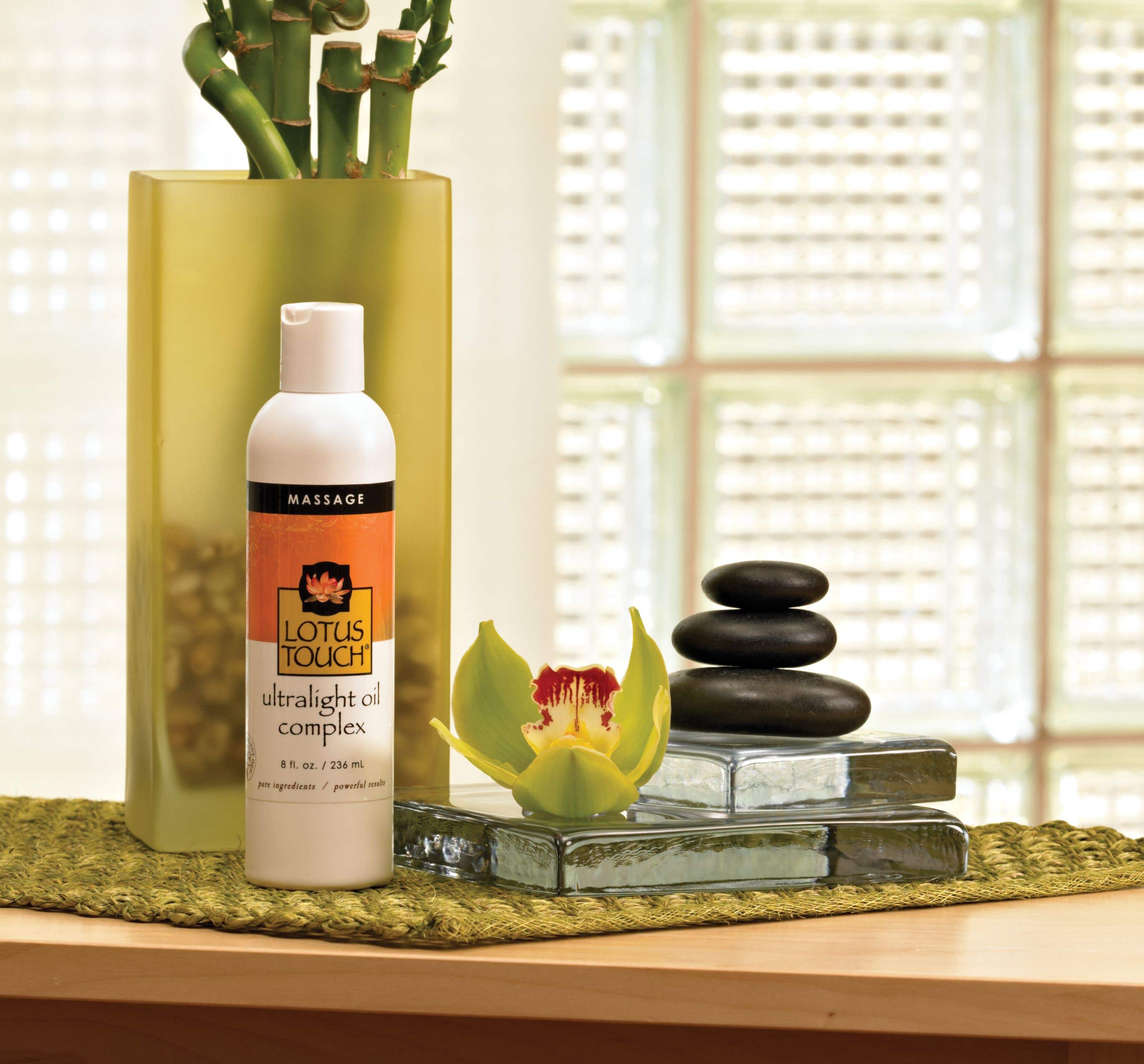 Lotus Touch Ultralight Oil Complex